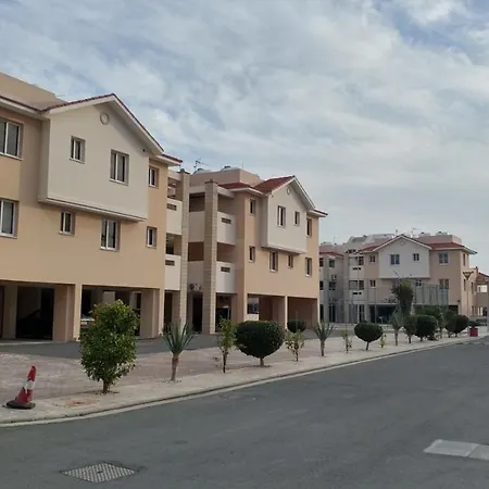 Village D6 Apartment Pyla